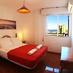 Stunning Sea View 2-bedroom Near フエンヒロラ