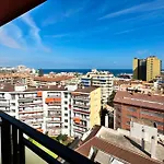 Stunning Sea View 2-bedroom Near フエンヒロラ