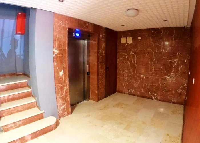 Apartment Stunning Sea View 2-bedroom Near *